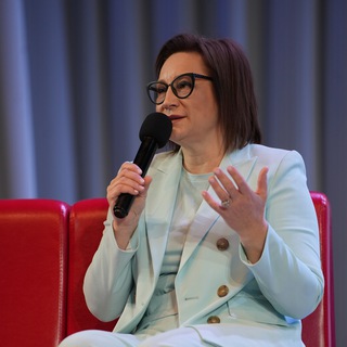 Логотип @zashitaktiv - Светлана Петрова l Профессия: предприниматель