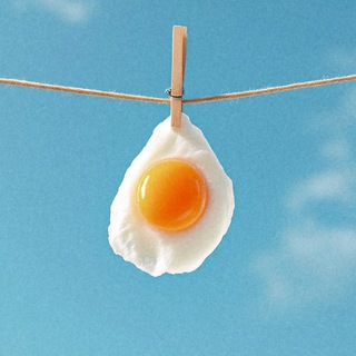 Логотип @zavtrakskontentom - завтрак С КОНТЕНТОМ