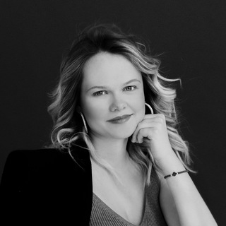 Логотип @zazazylife - Дотошная Мама