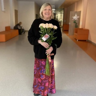 Логотип @zdesinteresnoe - САМОЕ ИНТЕРЕСНОЕ СО СВЕТЛАНОЙ