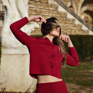 Логотип @zelenova1 - Евгения Зеленова | AI & Travel