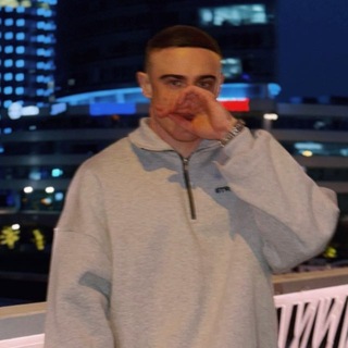 Логотип @zhenyastruggle - женя страгл 🗡️