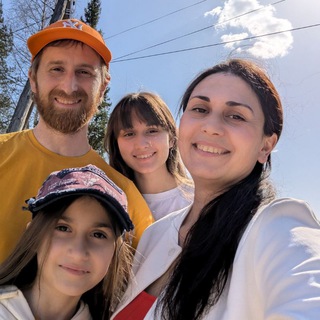 Логотип @zhiznvderevneprivetmir - Жизнь в деревне