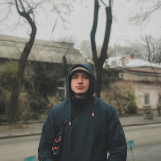 Логотип @zinichniy - Циничный Боев