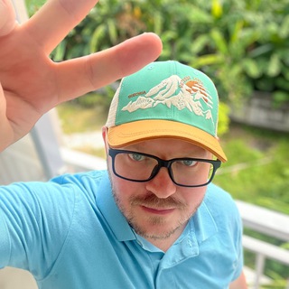 Логотип @zinin_psy - Психомемы))