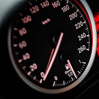 Логотип @zonamotor - Zona Motor 🏎