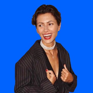 Логотип @zorcaliza - к Зорке на чай 🥂