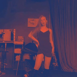 Логотип @zovimenyalice - Зови меня Эл