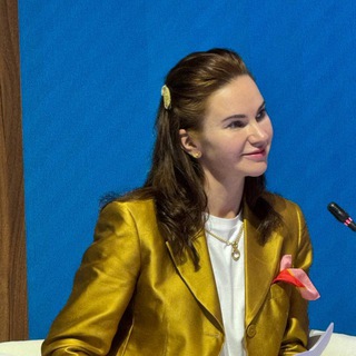 Логотип @zubarik_yuliaa - Смелость города берет | Зубарик Юлия