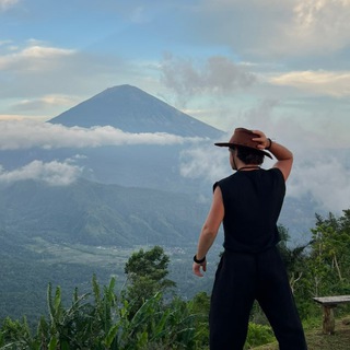 Логотип @zubleo - #ЗУБАНОВ