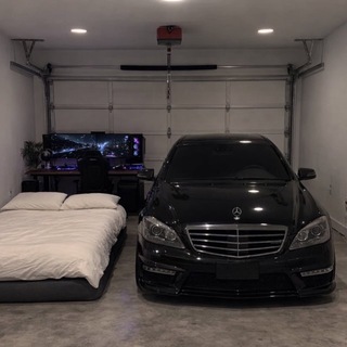 Логотип @zukorhm - zukorhm