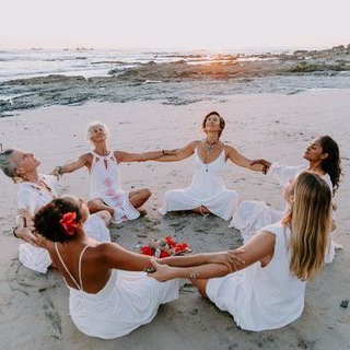 Логотип @zusammenheilen - ✨🌺✨Zusammen Heilen - Kurse, Workshops, Seminar, Kongresse