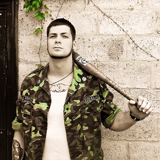 Логотип @zvyk_chat - Гошуля