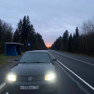 Логотип @zxrnlluv - 🇩🇪