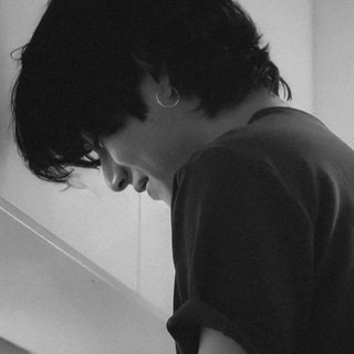 Логотип @zzzllqq - кто ты такой